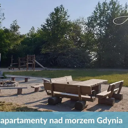 Lägenhet Ahoj! - Plaza, Basen, Parking, Ogrod, Cisza, Bezplatne Wifi, Niesamowity! Gdynia